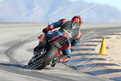 media/Jan-10-2026-Race Pace (Sat) [[3e4fee349c]]/2-Verified/Session 4 (Turn 12 Backside)/